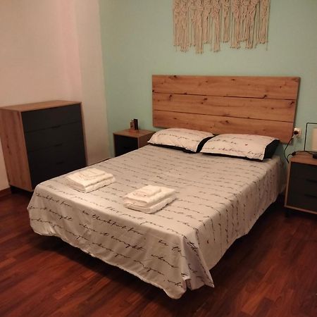 Delsan Apartment Linares  Exterior photo